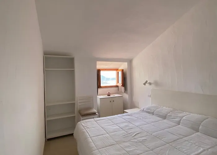 Semesterbostad Carlotta's House *