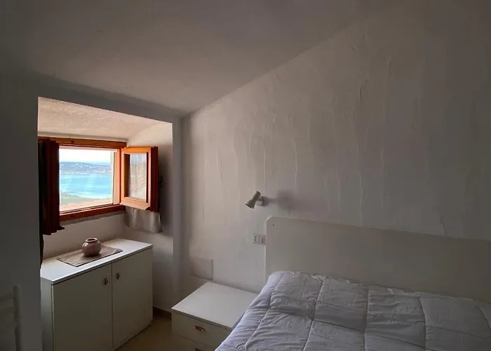 Semesterbostad Carlotta's House *